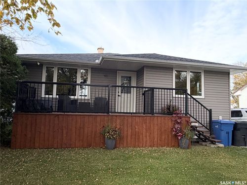 48 Macfarline Avenue, Yorkton, SK, S3N2C6 | Card Image