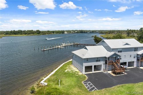 2857 N Rivers Edge Blvd, Crystal River, FL, 34429-5299 | Card Image