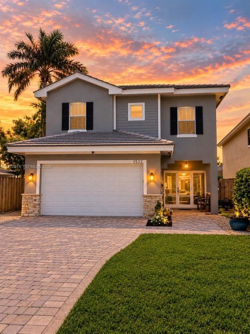 1532 Ne 36th St, Oakland Park, FL, 33334-5326 | Card Image