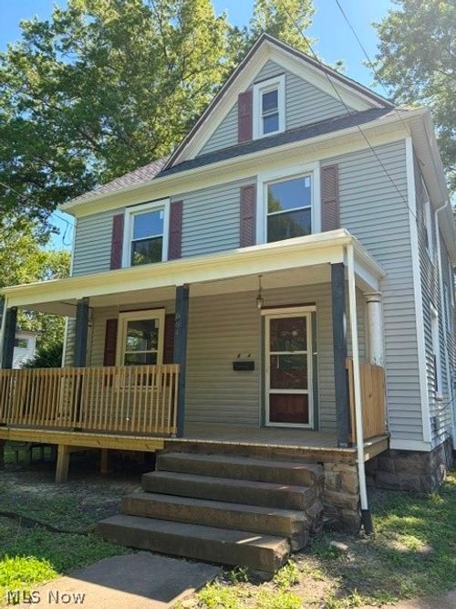 664 N Ellsworth Ave, Salem, OH, 44460-1651 | Card Image