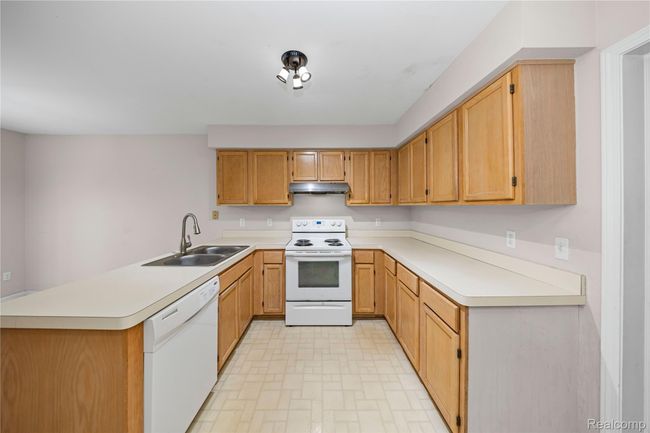 011- 5805 Dawn Ridge - .jpg | Image 16
