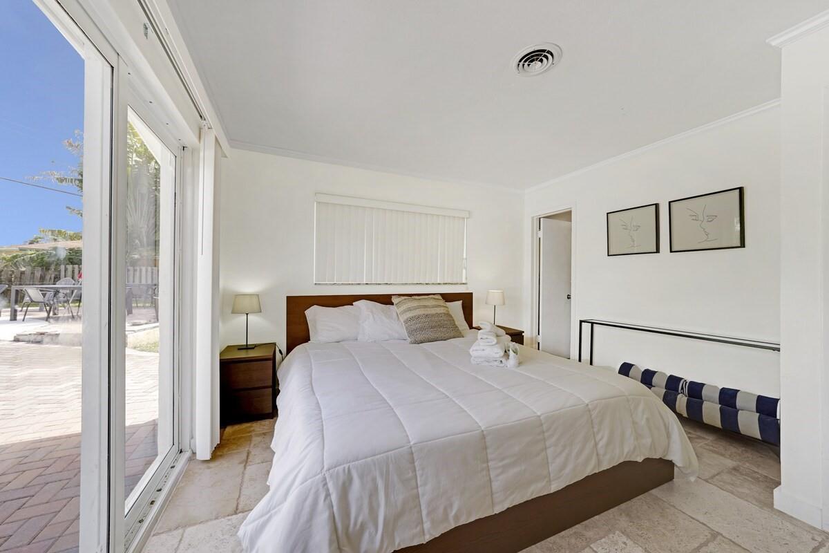 Residential in Wilton Manors 4