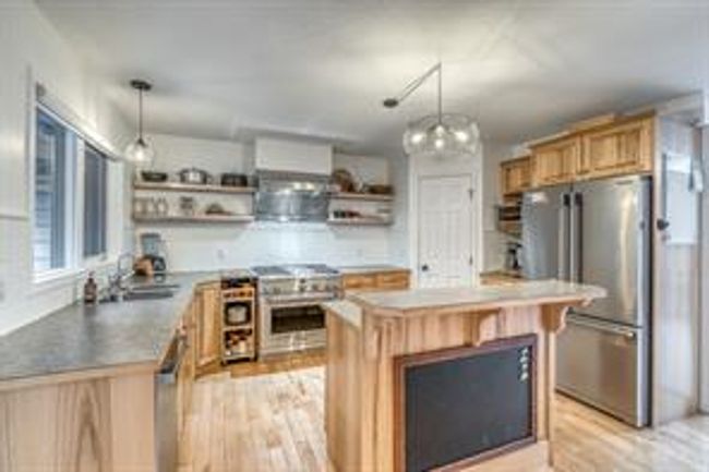 117 - 200 Prospect Hts, Home with 3 bedrooms, 3 bathrooms and 4 parking in Canmore AB | Image 11