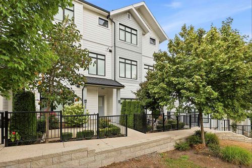 23-17557 100 Ave, Surrey, BC, V4N6V5 | Card Image