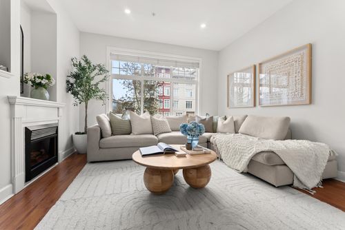 37-12333 English Ave, Richmond, BC, V7E6T2 | Card Image