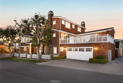 1701 E Balboa Blvd, Newport Beach, CA, 92661-1403 | Card Image