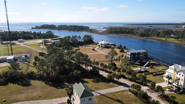 607 Marine St, Home with 0 bedrooms, 0 bathrooms and null parking in Carrabelle FL | Image 9