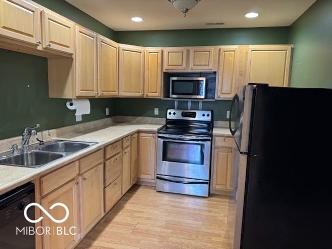 1025 Walnut St, Home with 0 bedrooms, 0 bathrooms and null parking in Edinburgh IN | Image 36