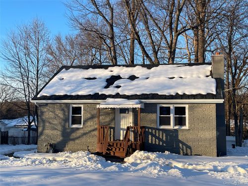 21 Janet Pl, Stony Point, NY, 10980-1805 | Card Image