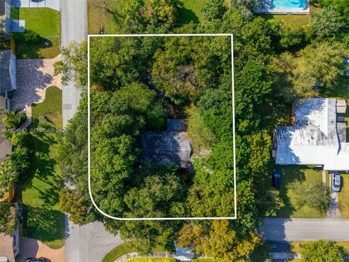 11550 Sw 108th Ct, Miami, FL, 33176-3971 | Card Image