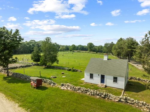 1189 Pequot Trl, Stonington, CT, 06378-1925 | Card Image
