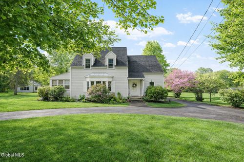 51 Main St, Poestenkill, NY, 12140-3200 | Card Image