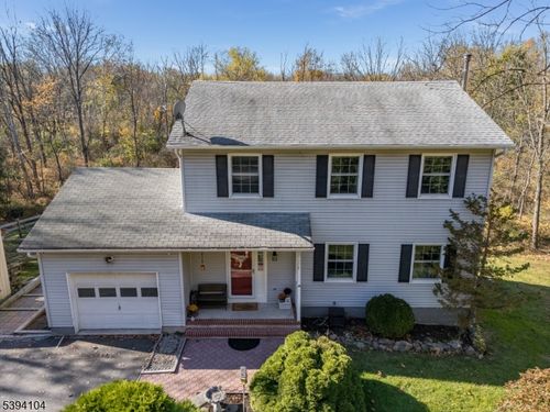 3 Musconetcong River Rd, Hampton, NJ, 08827-3021 | Card Image
