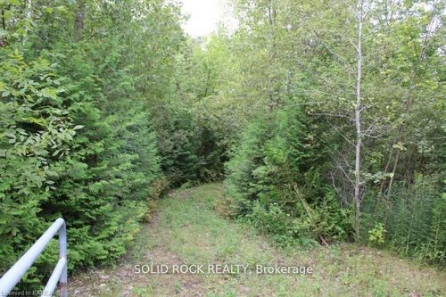 2209 Jochem Rd, Oxford Station, ON, K0G1T0 | Card Image