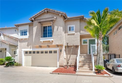 1750 Tallowberry Ln, Simi Valley, CA, 93065-7412 | Card Image