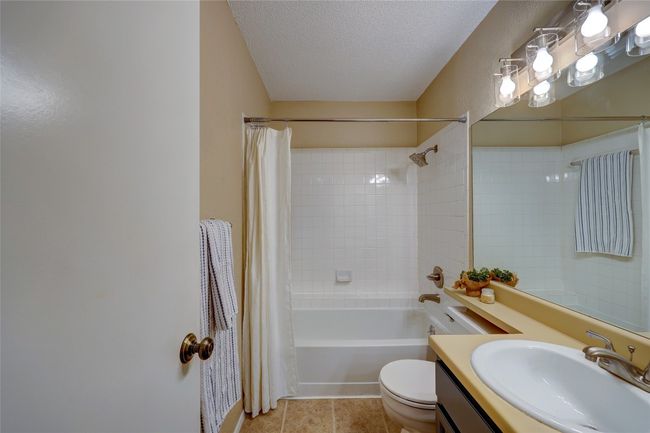 APT-32 - 11821 Bittern Holw, Condo with 2 bedrooms, 2 bathrooms and null parking in Austin TX | Image 22