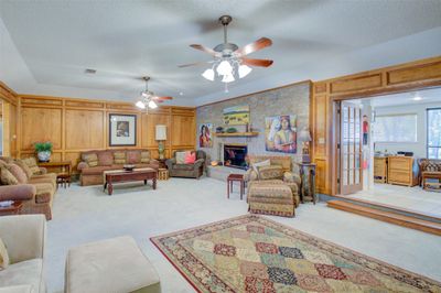 3301 W Scenic Loop, House other with 3 bedrooms, 2 bathrooms and 4 parking in Marble Falls TX | Image 3