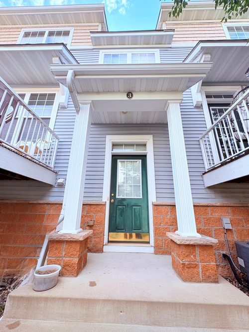 unit-3-1679 Village Trl E, Maplewood, MN, 55109-5821 | Card Image