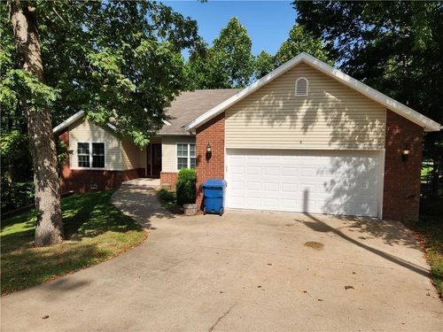4 Upwell Ln, Bella Vista, AR, 72714-1846 | Card Image