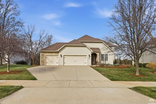 1639 George Williams Way, Lawrence, KS, 66047-9310 | Card Image