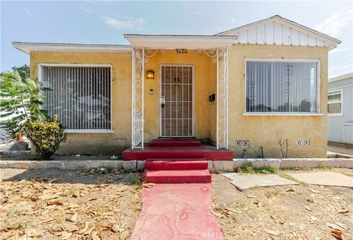 3020 Magnolia Ave, Long Beach, CA, 90806-1366 | Card Image