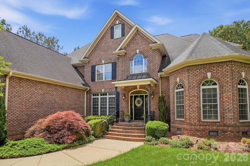 1020 Rolling Park Ln, Fort Mill, SC, 29715-7086 | Card Image