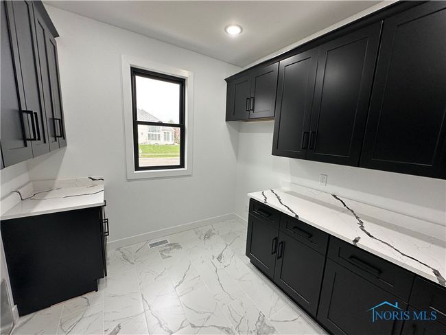 3640 Turtle Creek Dr, House other with 5 bedrooms, 5 bathrooms and 3 parking in Perrysburg OH | Image 32