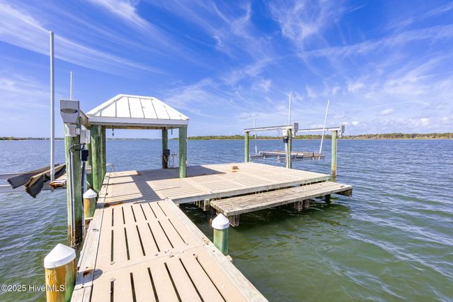 with boat lifts | Image 76