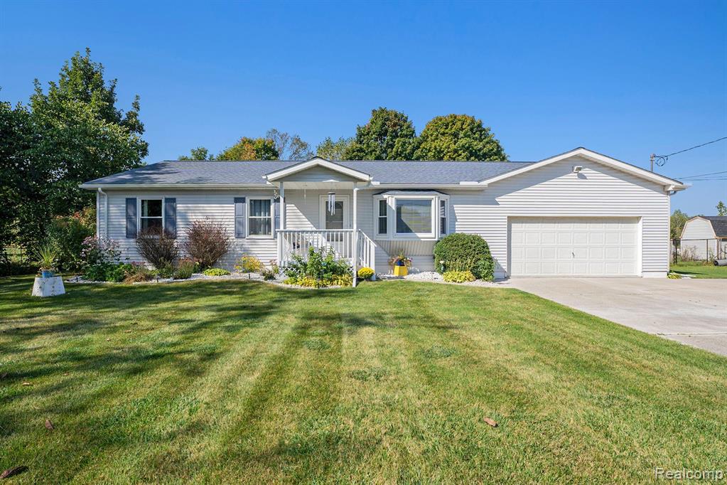 Henderson Rd, Davison, MI 48423 #1