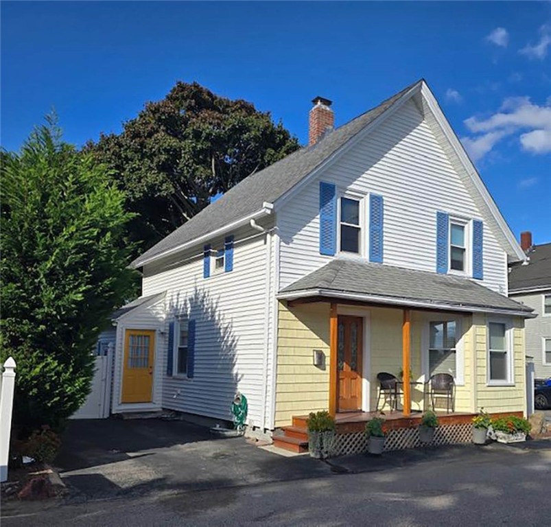 Cedar Ave, Riverside, RI 02915