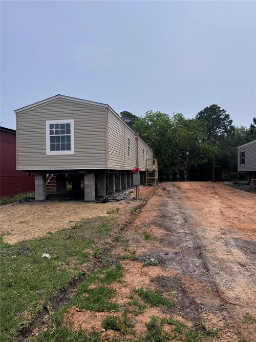 503 7th St, San Leon, TX, 77539-2775 | Card Image
