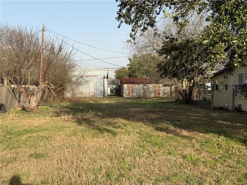 000 6th St, Portland, TX, 78374 | Card Image
