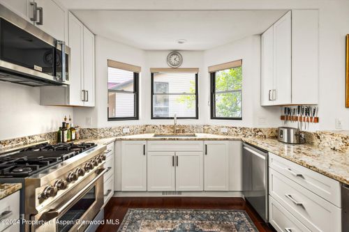 2024 Arbor Park Dr, Basalt, CO, 81621-5068 | Card Image