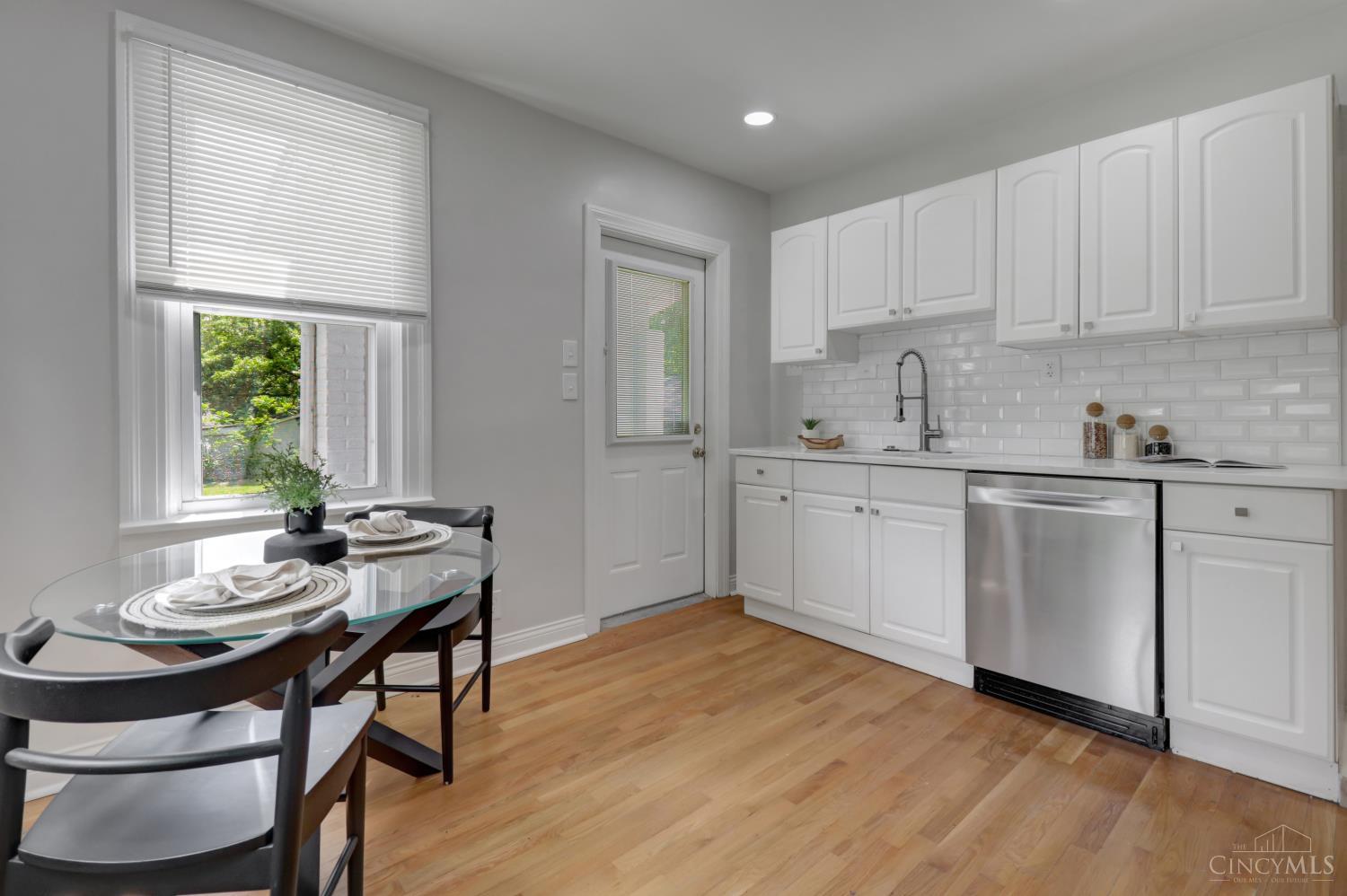 Residential Lease in Blue Ash 4