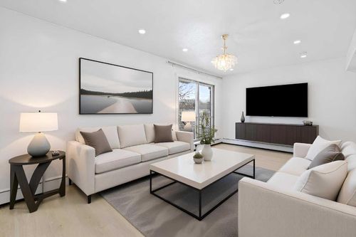 201-4328 4 St Nw, Calgary, AB, T2K1A2 | Card Image