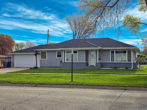 1010 4th Ave Se, Le Mars, IA, 51031-2610 | Card Image