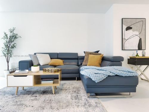 11390 Nw 37th St, Coral Springs, FL, 33065-2611 | Card Image