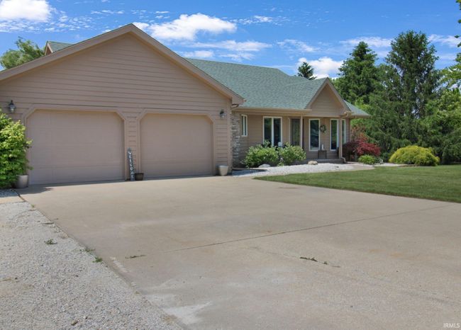 207 Meadows Dr, House other with 3 bedrooms, 2 bathrooms and null parking in Greentown IN | Image 22