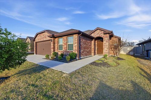 9308 Desertrock Road, Fort Worth, TX, 76131 | Card Image