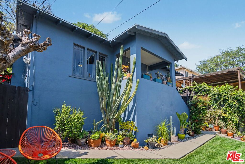 Residential Income in Los Angeles 2