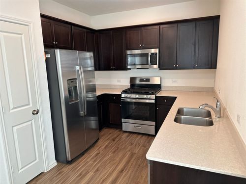 3504 Lodgepole Dr, Austin, TX, 78744-3357 | Card Image