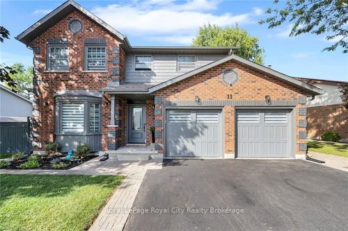 11 Tanager Dr, Guelph, ON, N1C1A5 | Card Image