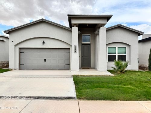 109 Ruth Trl, Sunland Park, NM, 88008-9348 | Card Image