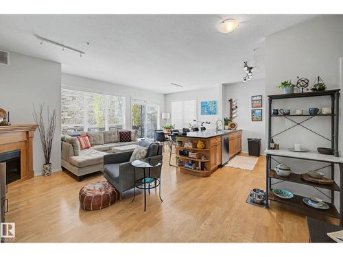 334-10023 110 St Nw, Edmonton, AB, T5K1J5 | Card Image