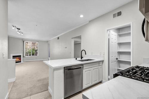 205-10848 Scripps Ranch Blvd, San Diego, CA, 92131 | Card Image