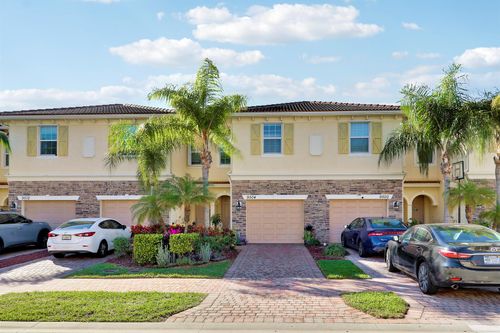 9504 Merlin Ct, Stuart, FL, 34997-8922 | Card Image
