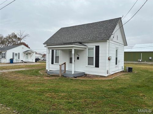 818 E Washington Ave, Greenville, IL, 62246-2249 | Card Image