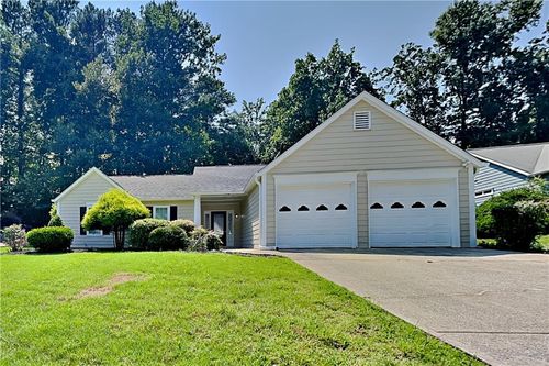 2671 Marleigh Farm Rd Nw, Kennesaw, GA, 30152-6525 | Card Image