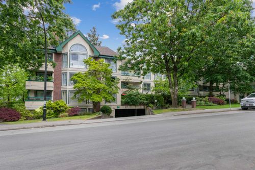 204-5656 Halley Avenue, Burnaby, BC, V5H2P8 | Card Image
