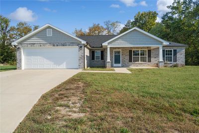 447 Wentworth Drive, House other with 3 bedrooms, 2 bathrooms and null parking in Jackson MO | Image 2